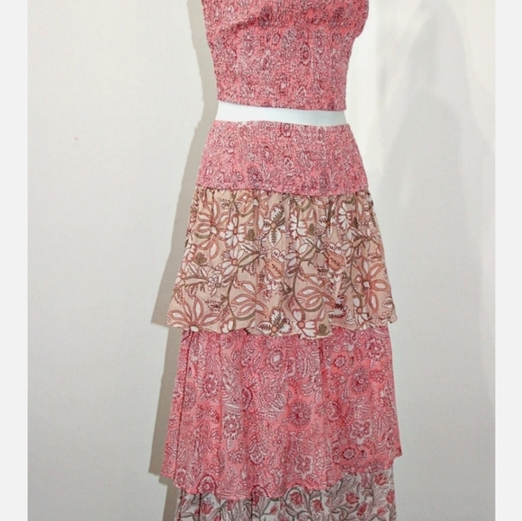HOUSE OF HARLOW Pink Floral Cotton Smocked Crop Top & Tiered Maxi Skirt Set NWT. - Picture 6 of 13